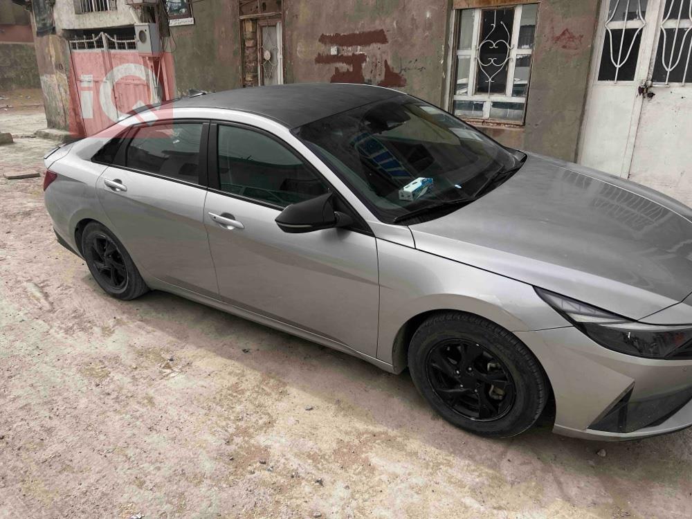 هیوندای ئەلەنترا